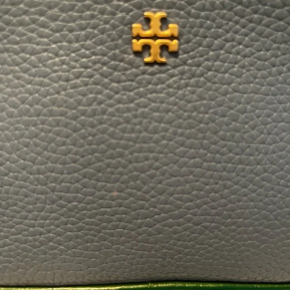Tory Burch Blake Mini Camera Crossbody - Picture 7 of 12
